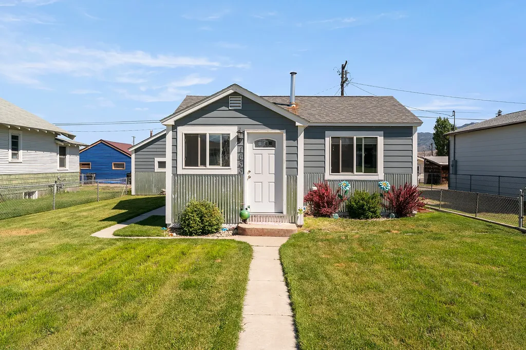 1633 Dewey Boulevard Butte MT 59701