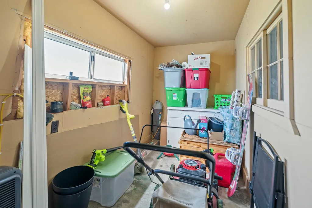 1633 Dewey Boulevard Butte MT 59701