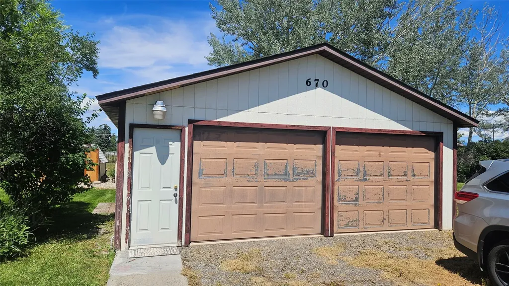 670 Sewell Road Helena MT 59602