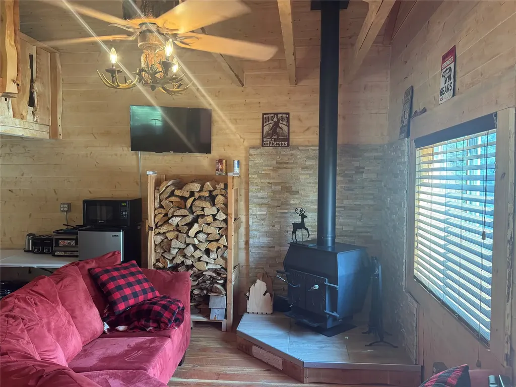 1048 Arrowood Estates Road Raynesford MT 59469