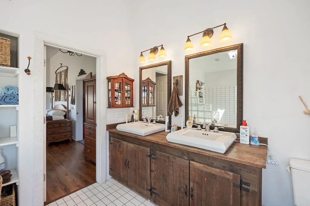 18 Cactus Ridge Road Twin Bridges MT 59754