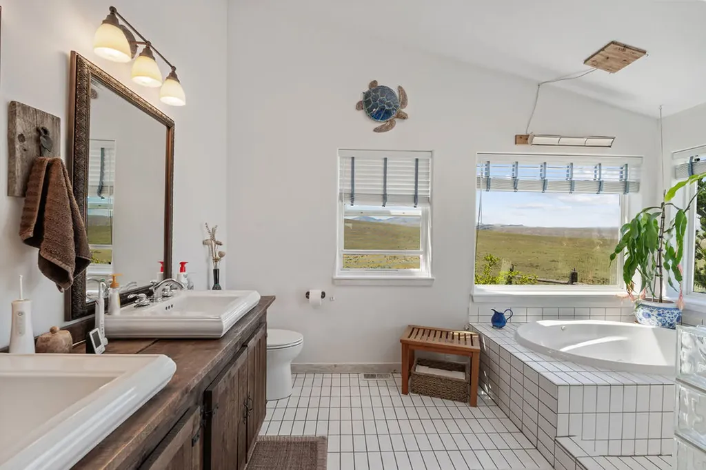 18 Cactus Ridge Road Twin Bridges MT 59754