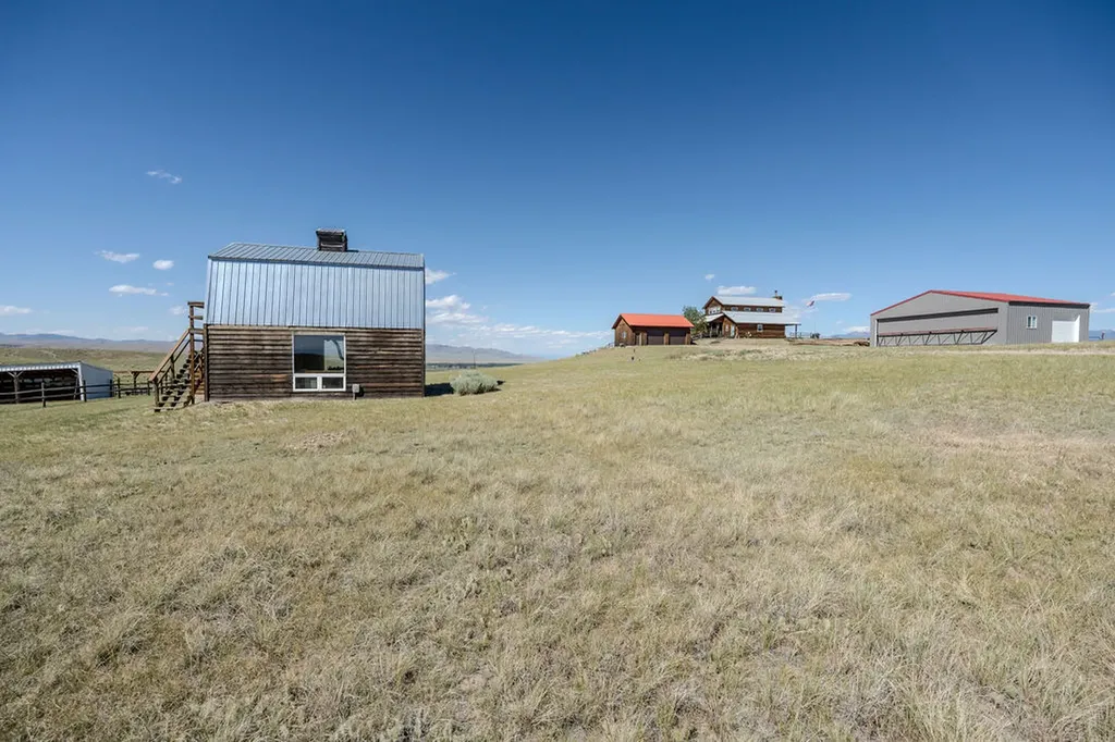18 Cactus Ridge Road Twin Bridges MT 59754