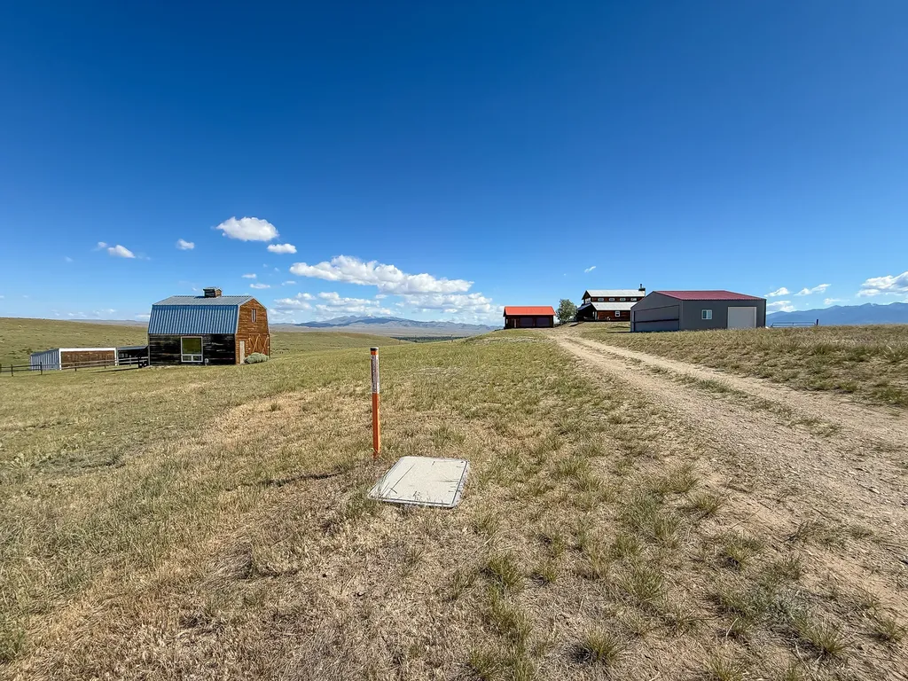 18 Cactus Ridge Road Twin Bridges MT 59754