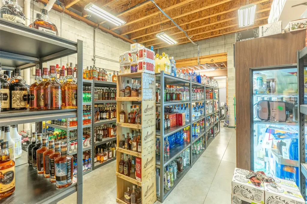 1121 Us Highway 2 W Kalispell MT 59901