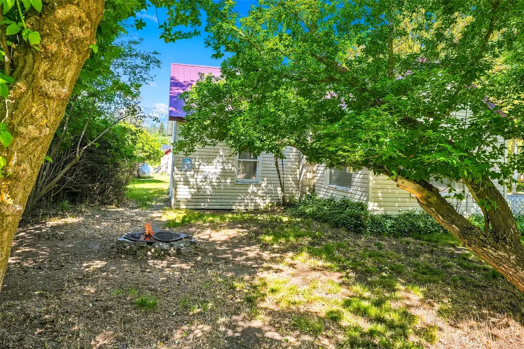 205 E Southwic Avenue Darby MT 59829
