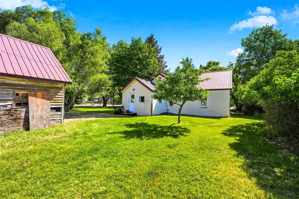 205 E Southwic Avenue Darby MT 59829