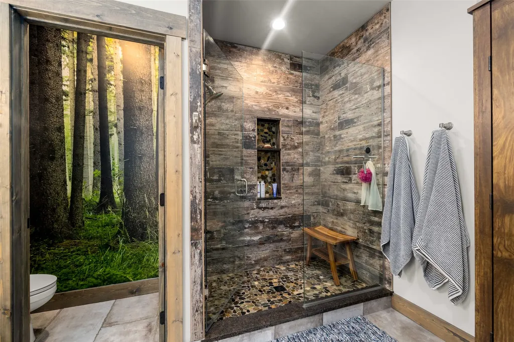 128 Rosewater Loop Kalispell MT 59901