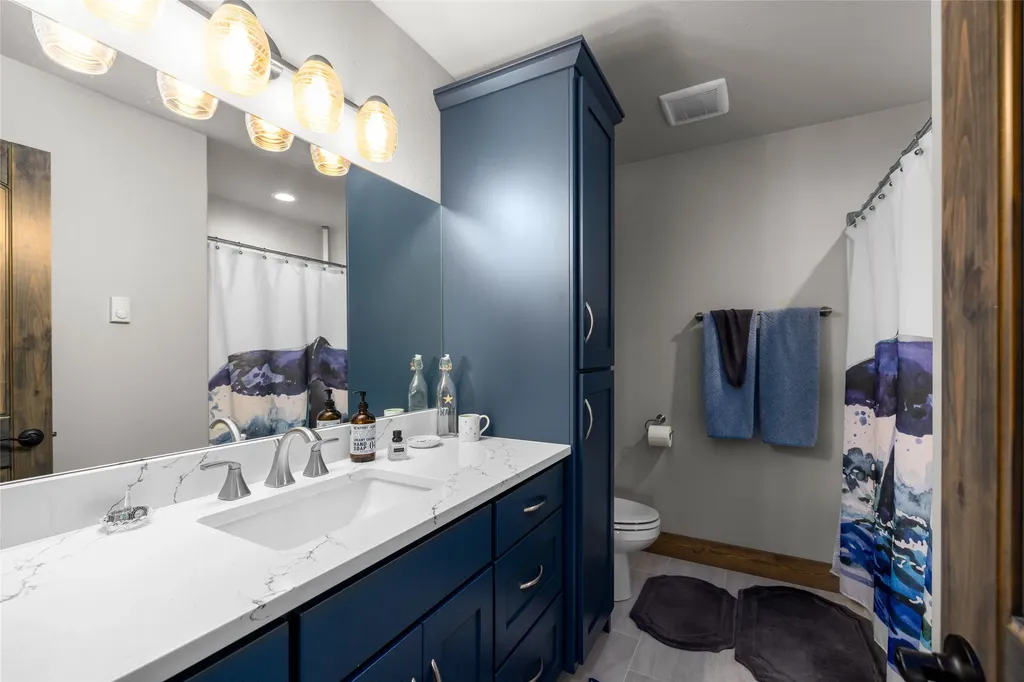 128 Rosewater Loop Kalispell MT 59901