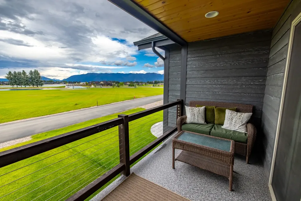 128 Rosewater Loop Kalispell MT 59901