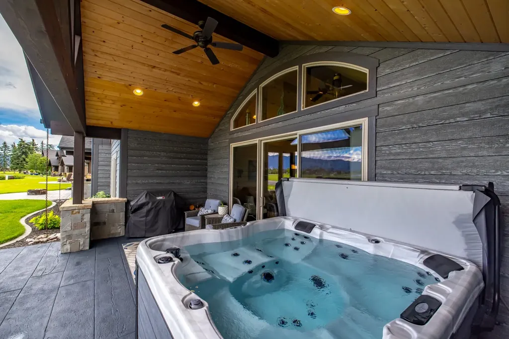128 Rosewater Loop Kalispell MT 59901