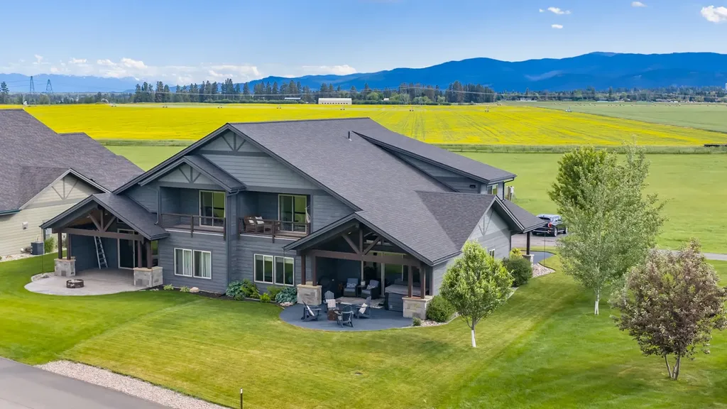 128 Rosewater Loop Kalispell MT 59901