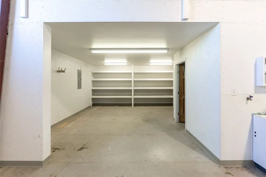 75 Aberdare Lane Ulm MT 59485