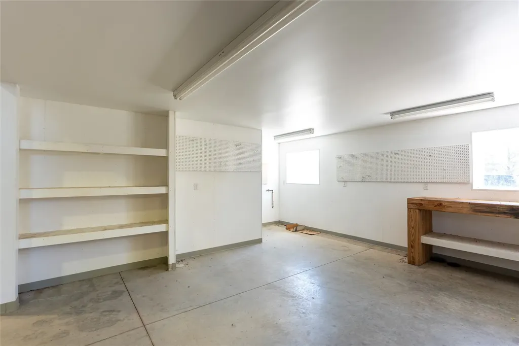 75 Aberdare Lane Ulm MT 59485