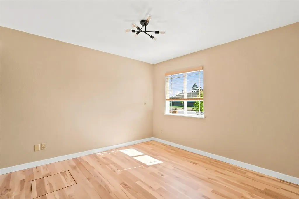 213 N 7th Street Hamilton MT 59840