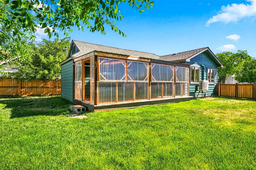 213 N 7th Street Hamilton MT 59840