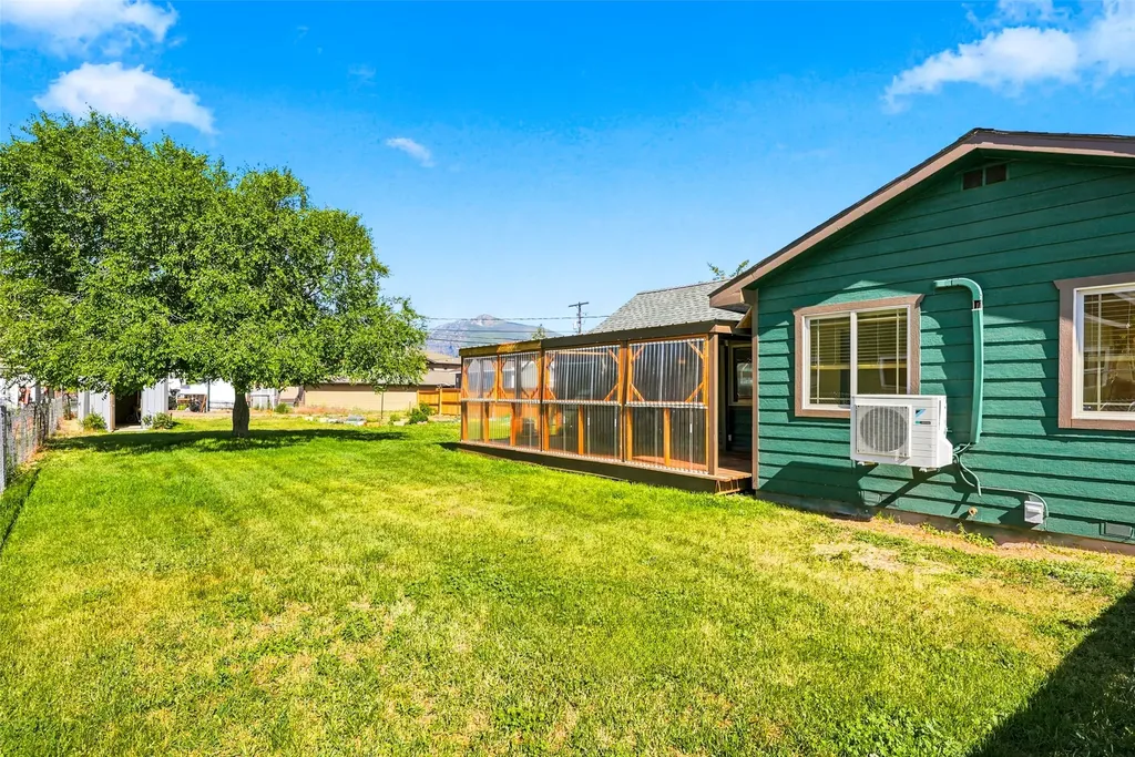 213 N 7th Street Hamilton MT 59840