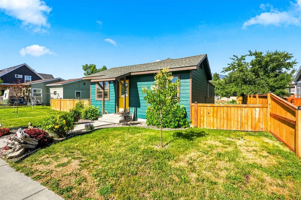 213 N 7th Street Hamilton MT 59840