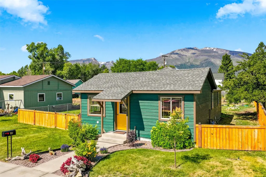 213 N 7th Street Hamilton MT 59840