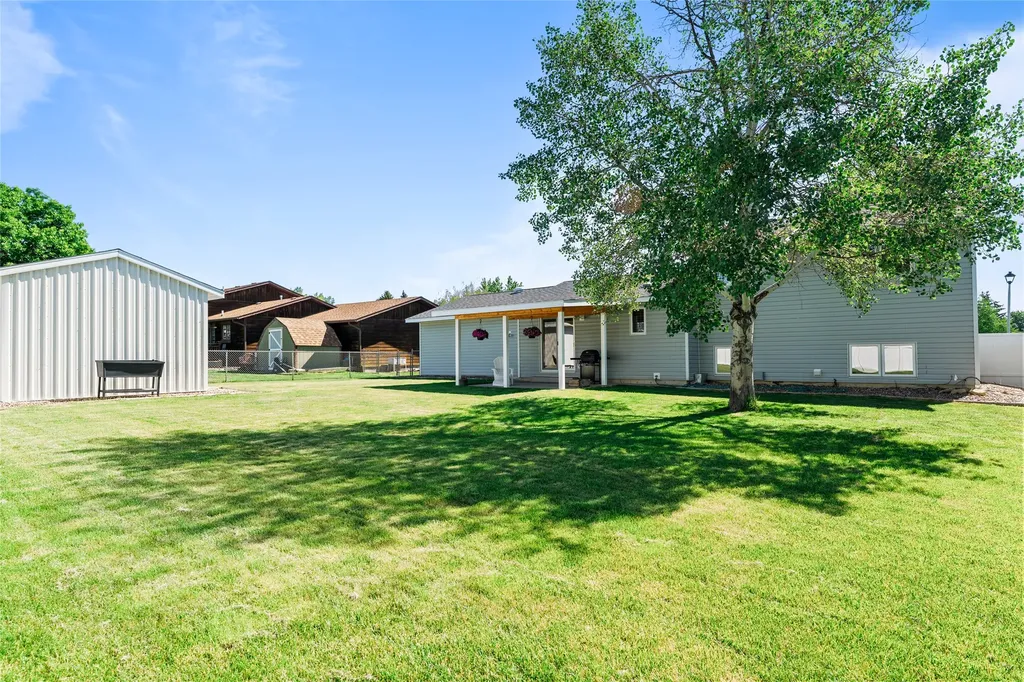 604 39a Street N Great Falls MT 59405