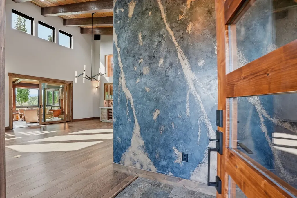 22 Rockaway Road Hamilton MT 59840