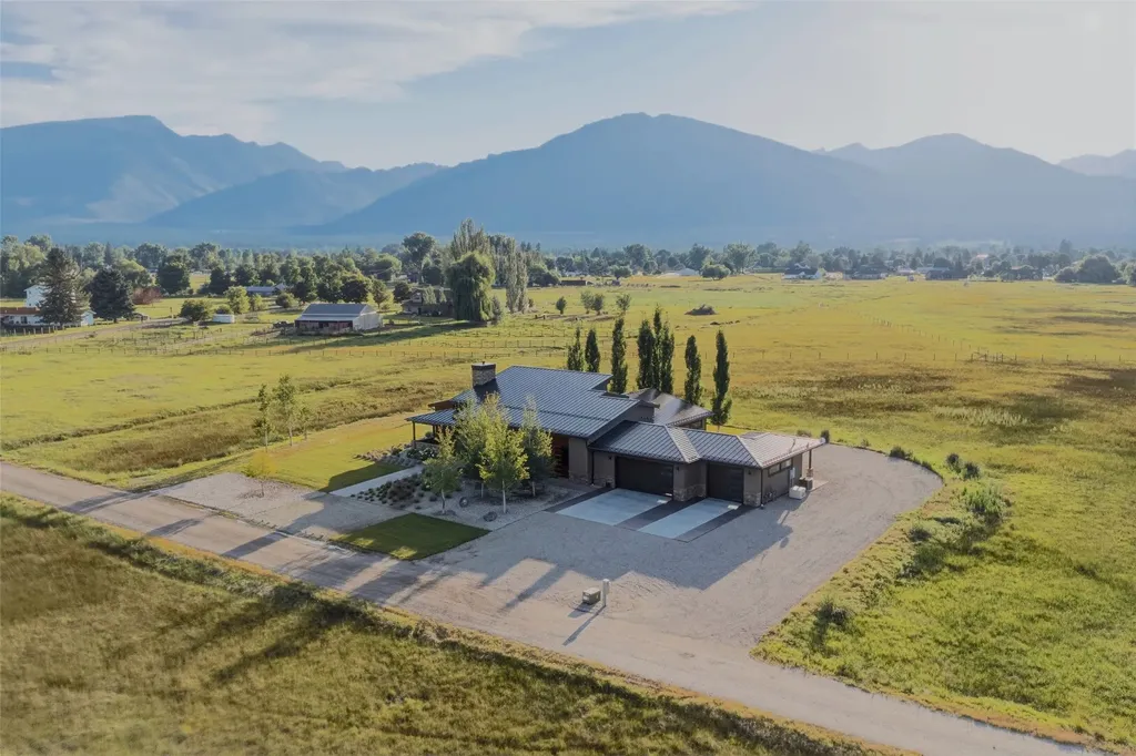 22 Rockaway Road Hamilton MT 59840