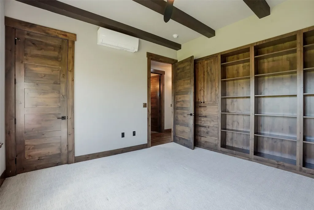 22 Rockaway Road Hamilton MT 59840