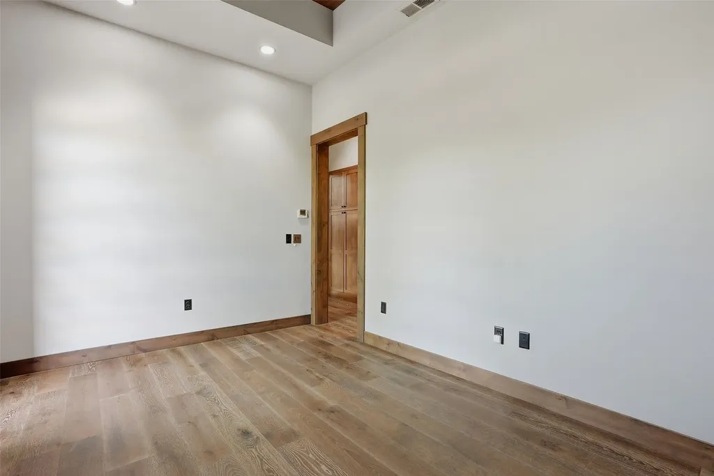 22 Rockaway Road Hamilton MT 59840