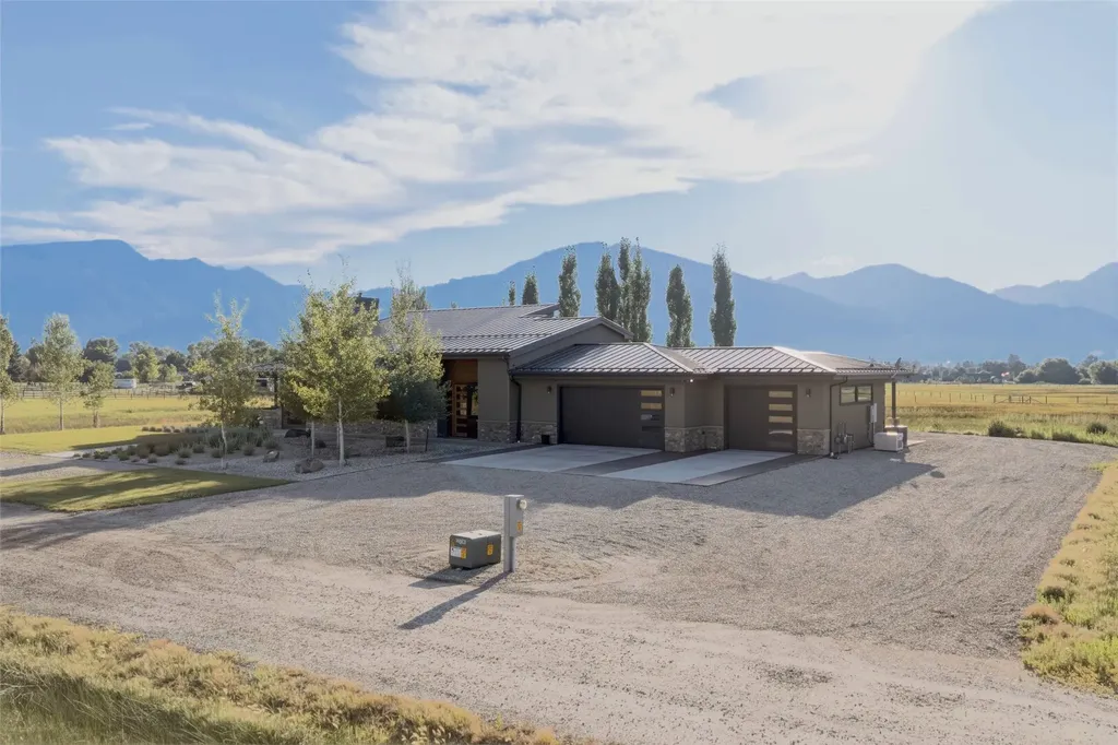 22 Rockaway Road Hamilton MT 59840