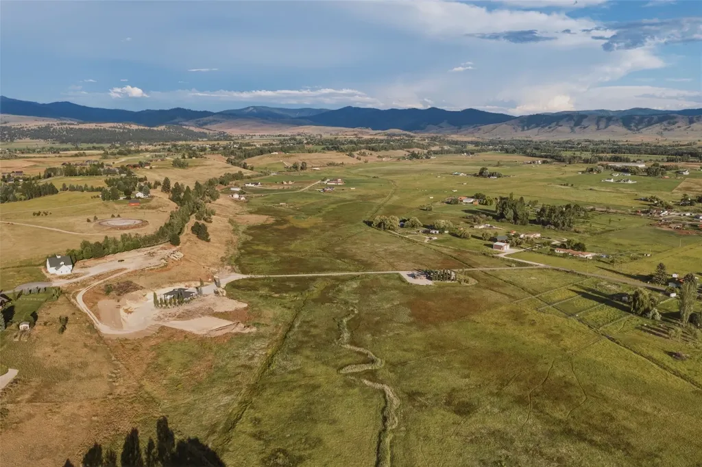 22 Rockaway Road Hamilton MT 59840