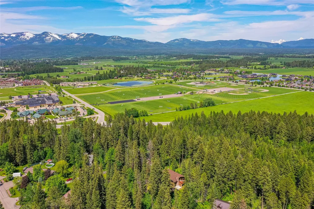 235 & 245 Diamond Court Whitefish MT 59937