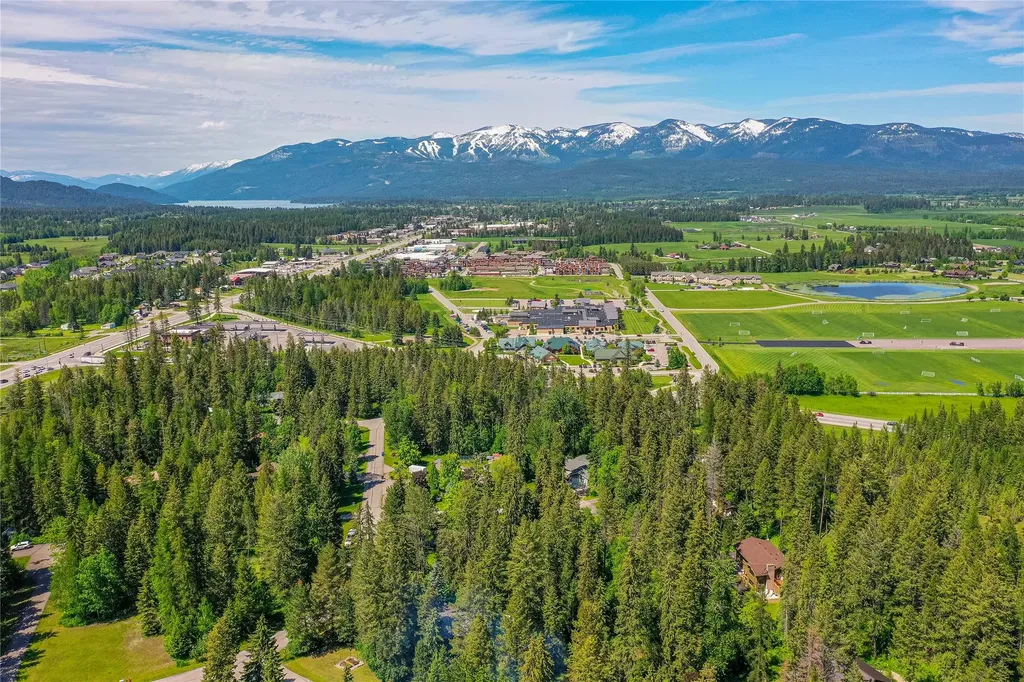 235 & 245 Diamond Court Whitefish MT 59937
