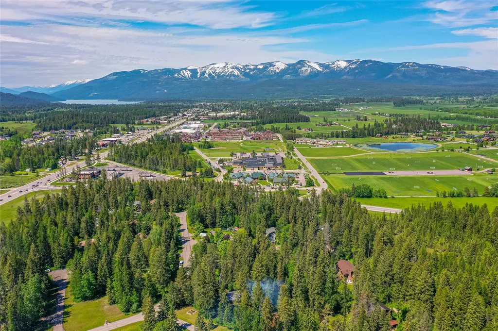 235 & 245 Diamond Court Whitefish MT 59937