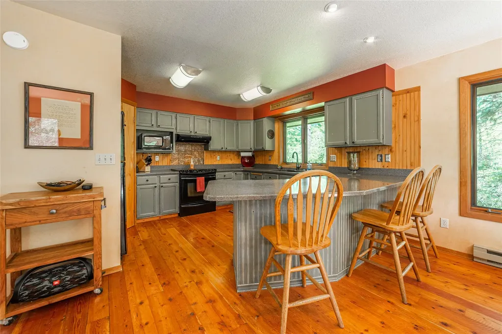 235 & 245 Diamond Court Whitefish MT 59937
