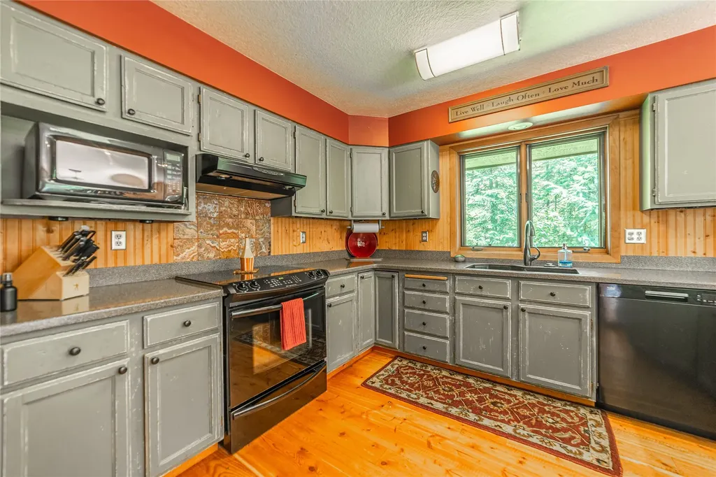 235 & 245 Diamond Court Whitefish MT 59937