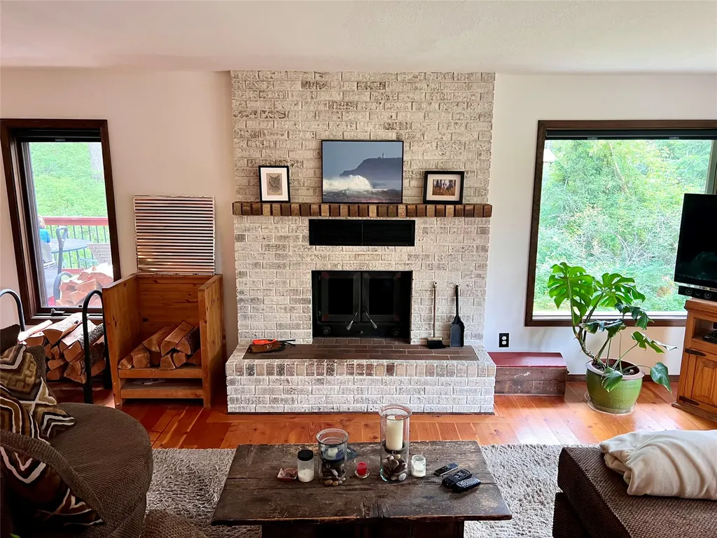 235 & 245 Diamond Court Whitefish MT 59937