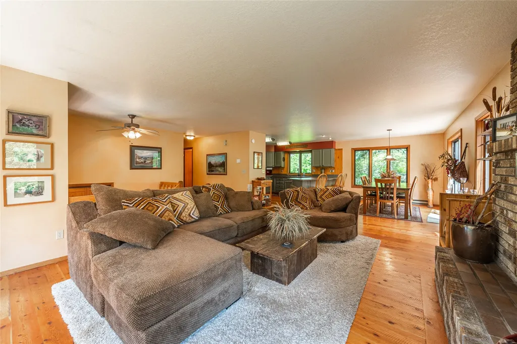 235 & 245 Diamond Court Whitefish MT 59937