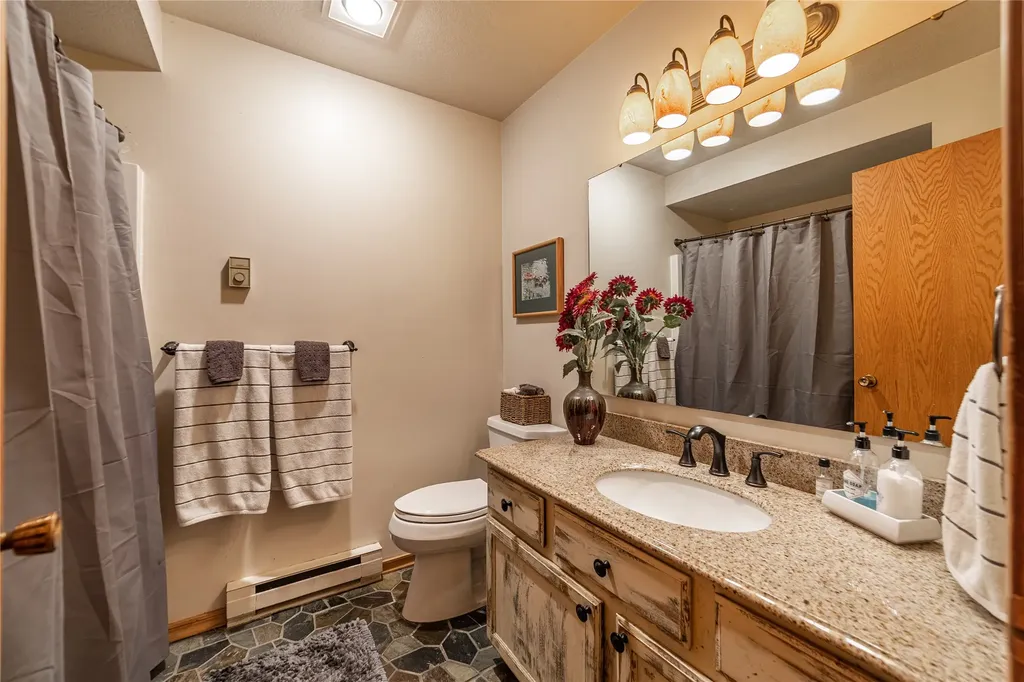 235 & 245 Diamond Court Whitefish MT 59937