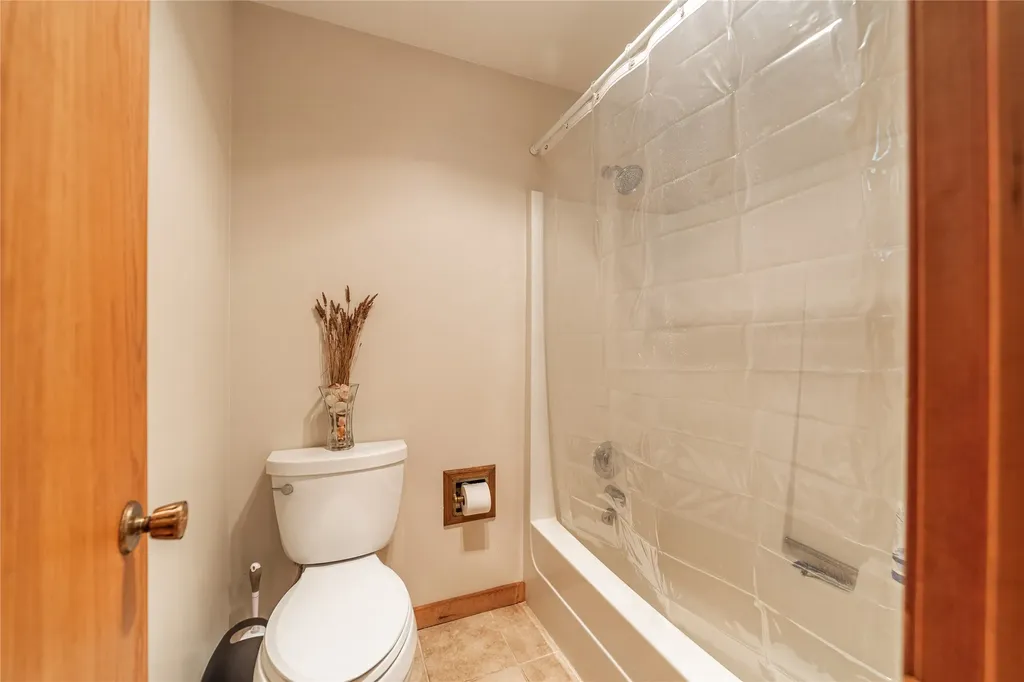 235 & 245 Diamond Court Whitefish MT 59937