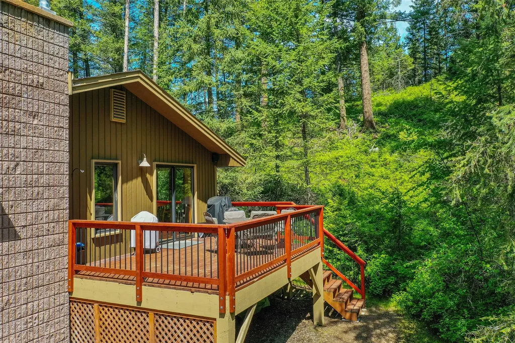 235 & 245 Diamond Court Whitefish MT 59937