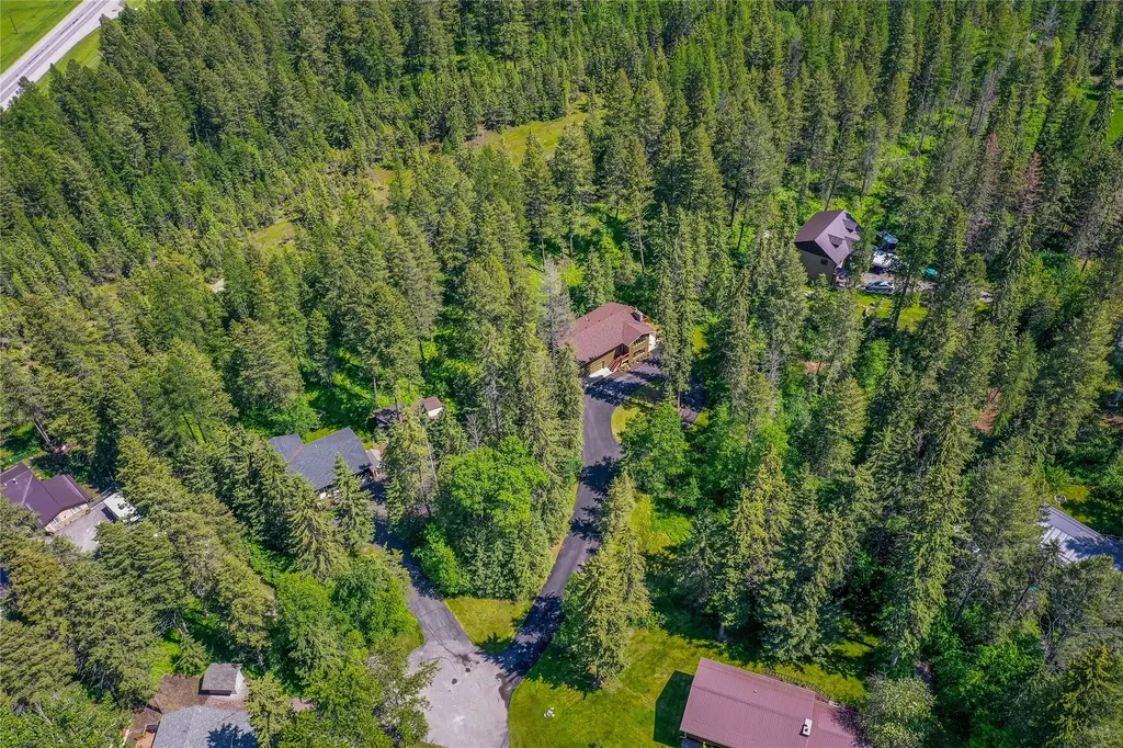 235 & 245 Diamond Court Whitefish MT 59937