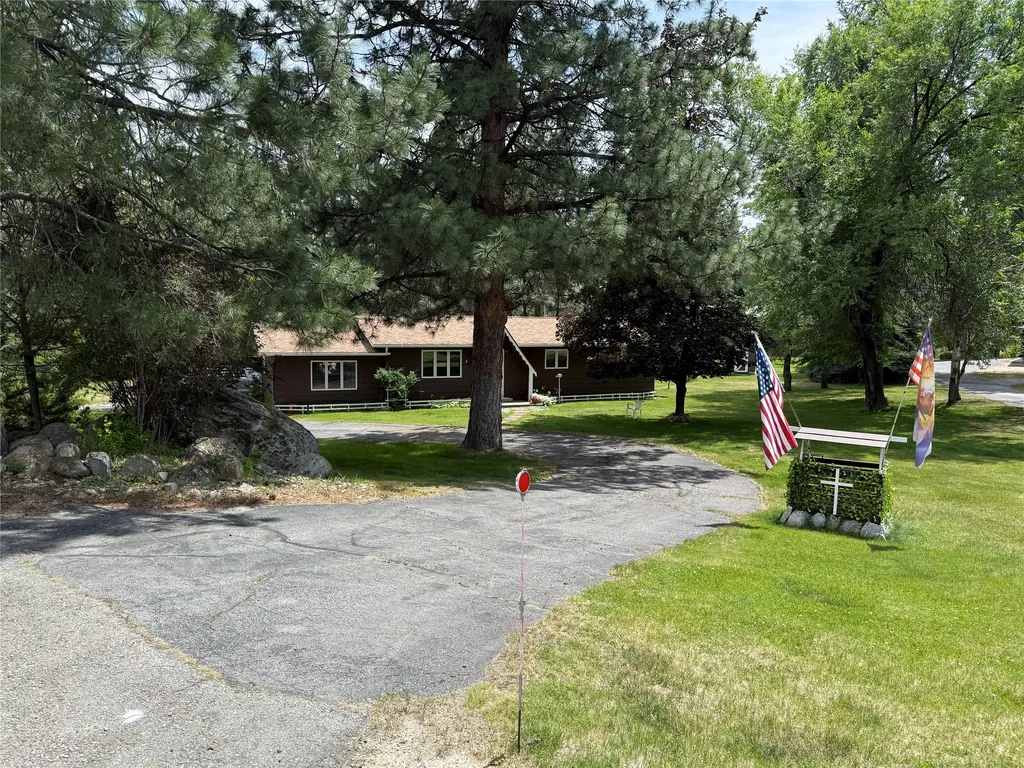 109 Canyon Creek Drive Hamilton MT 59840