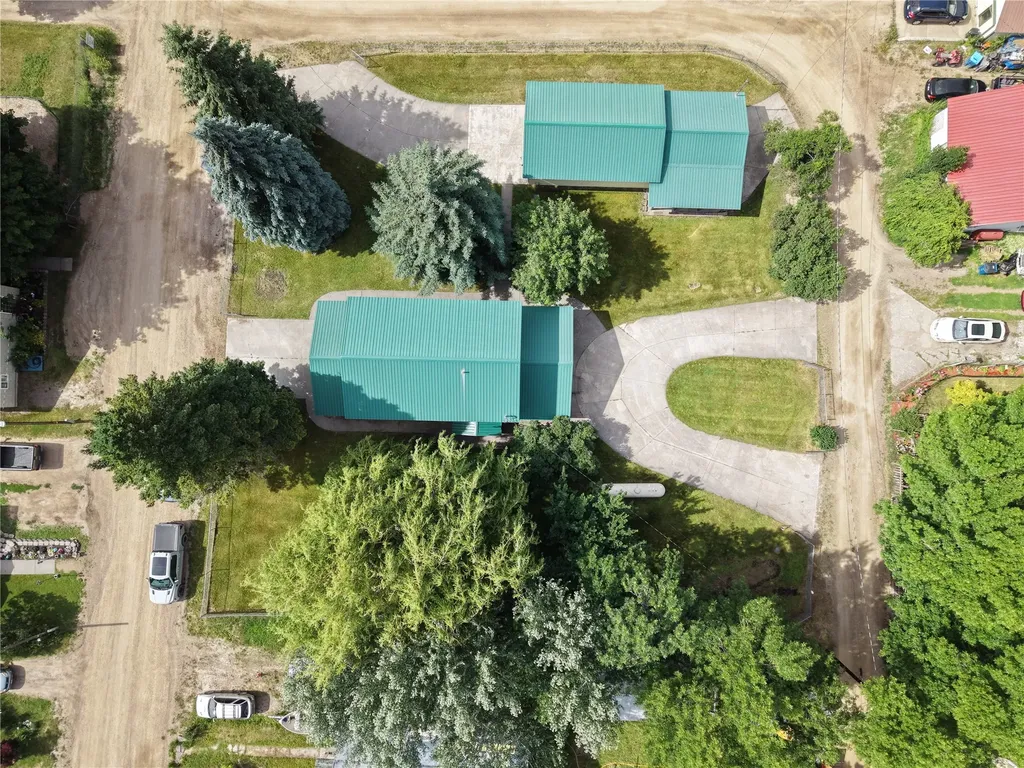 104 2nd Street Alberton MT 59820