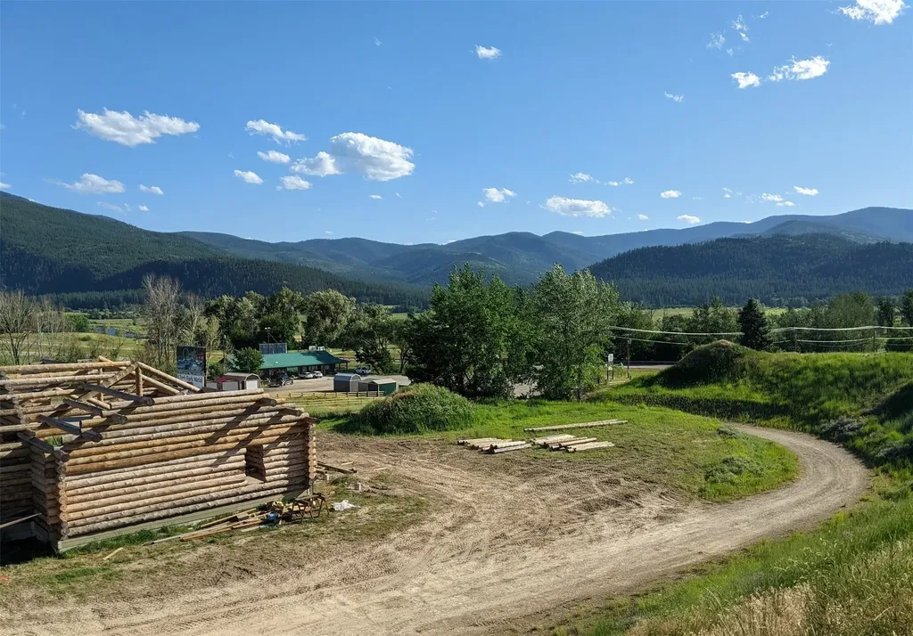 Nhn Highway 28 Plains MT 59859