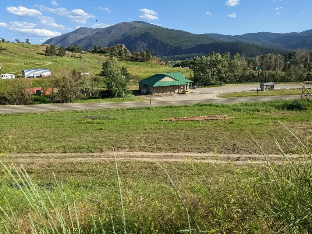 Nhn Highway 28 Plains MT 59859