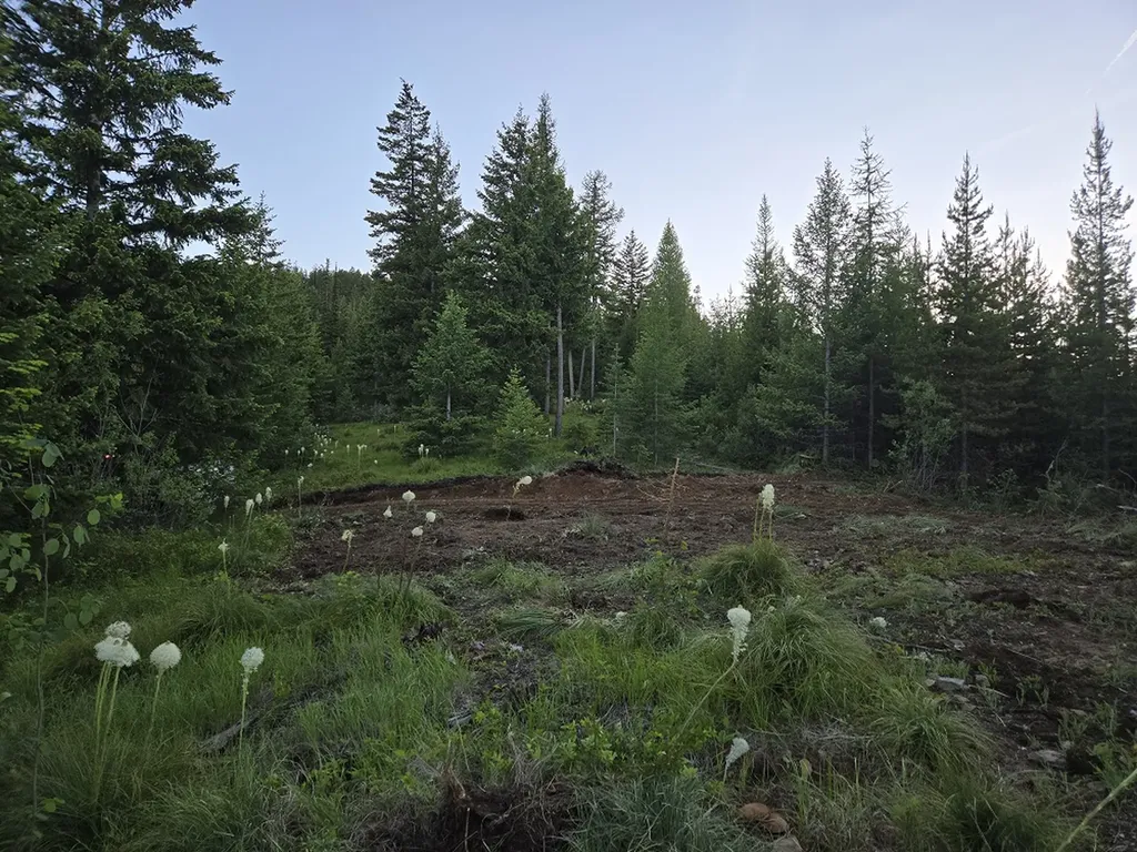 11 Nine Mile Road Huson MT 59846