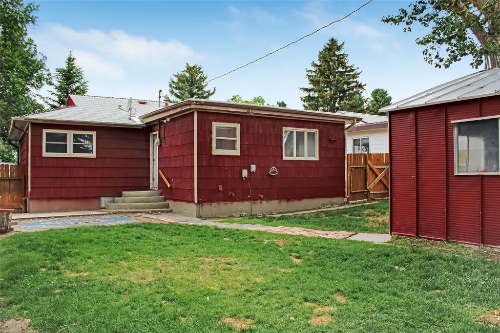 944 Marias Avenue Shelby MT 59474