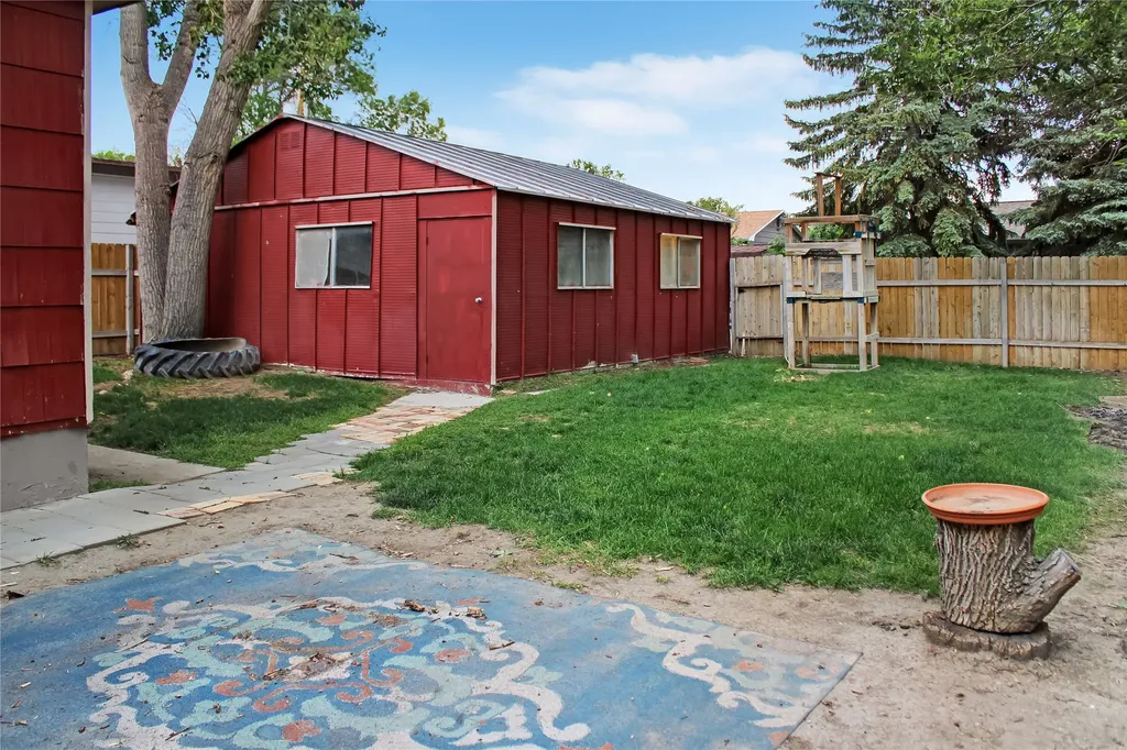 944 Marias Avenue Shelby MT 59474