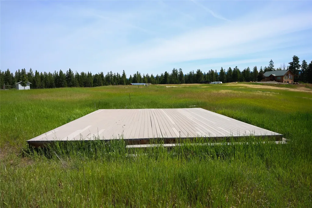 Nhn Deer Meadow Lane Rexford MT 59930