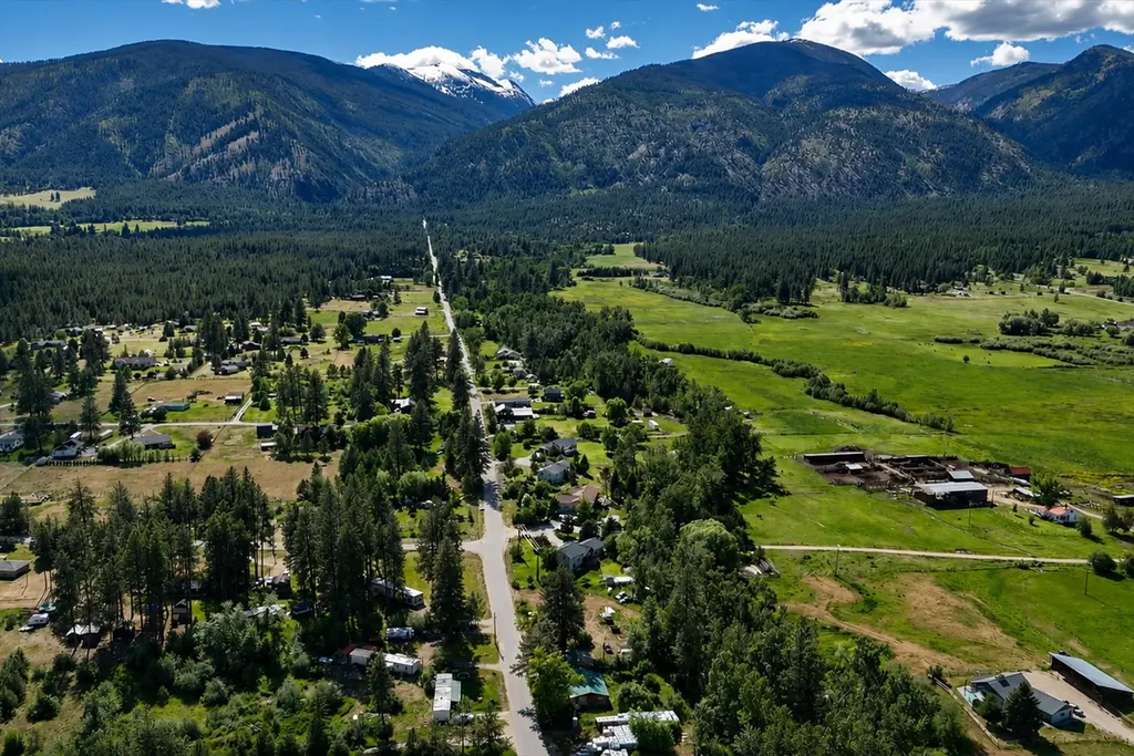 292 Tie Chute Lane Florence MT 59833